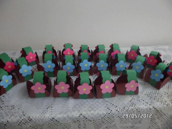 Forminha Jardim 24 unid